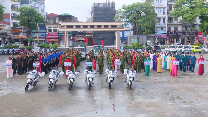 Các lực lượng tham gia lễ ra quân Các lực lượng tham gia lễ ra quân