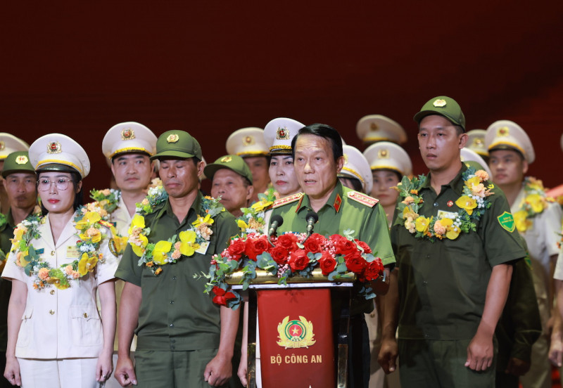 Đại tướng Lương Tam Quang, Ủy viên Bộ Chính trị, Bộ trưởng Bộ Công an phát biểu tại Đại hội