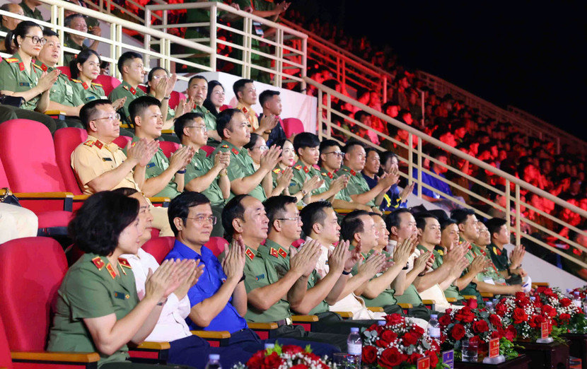 Các đại biểu dự chương trình