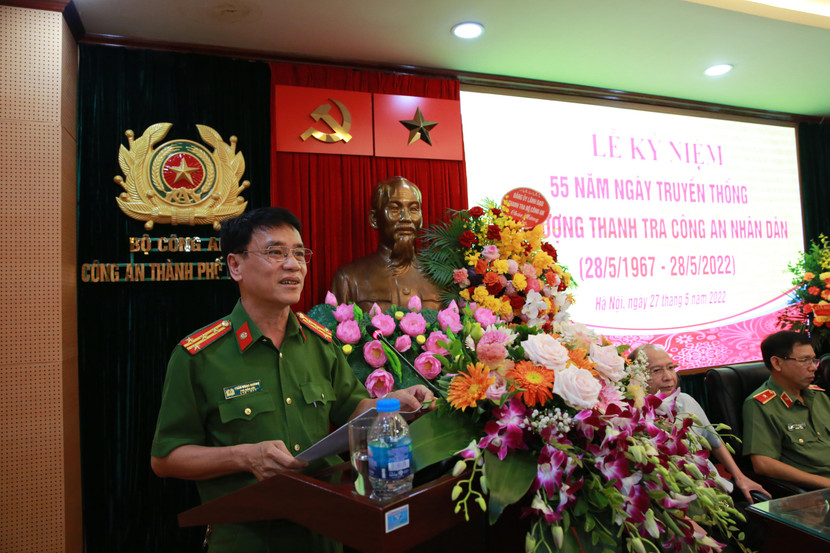 Đại tá Trần Ngọc Dương, Phó Giám đốc CATP phát biểu chúc mừng Thanh tra CATP nhân kỷ niệm 55 năm Ngày truyền thống Thanh tra CAND Đại tá Trần Ngọc Dương, Phó Giám đốc CATP phát biểu chúc mừng Thanh tra CATP nhân kỷ niệm 55 năm Ngày truyền thống Thanh tra CAND