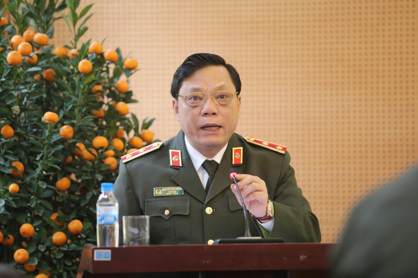 Trung tướng Nguyễn Hải Trung, Ủy viên Ban Thường vụ Thành ủy, Bí thư Đảng ủy, Giám đốc CATP chủ trì hội nghị