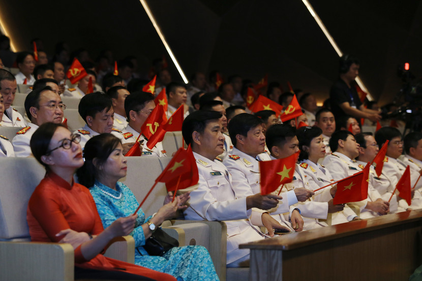 Trang trọng và tự hào lễ kỷ niệm 80 năm ngày truyền thống Công an nhân dân Việt Nam, 20 năm ngày hội toàn dân bảo vệ an ninh Tổ quốc