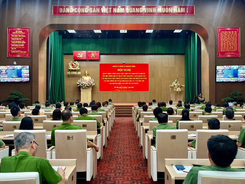 Toàn cảnh hội nghị