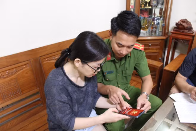 Nhiều mô hình điểm trong thực hiện Đề án 06 đã được lực lượng công an cơ sở phát huy