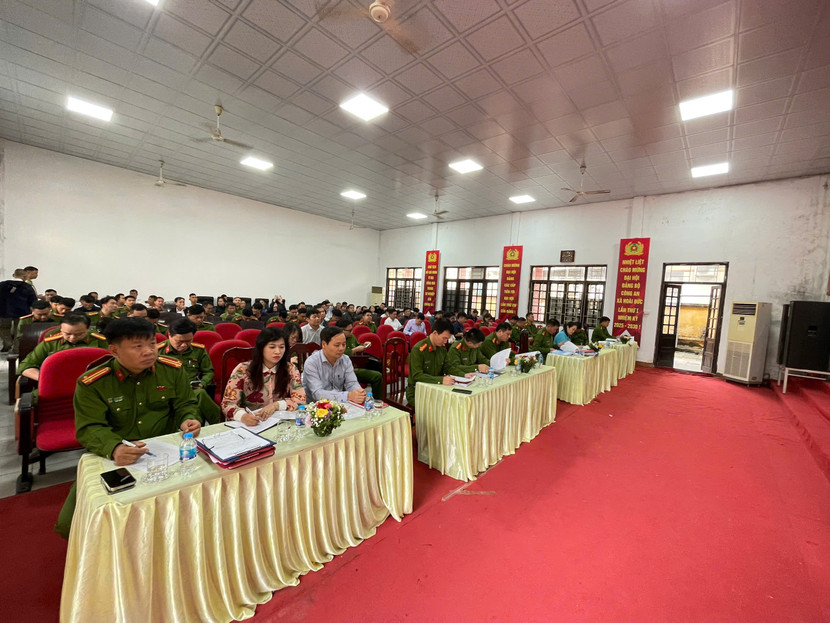 Các đại biểu dự hội nghị