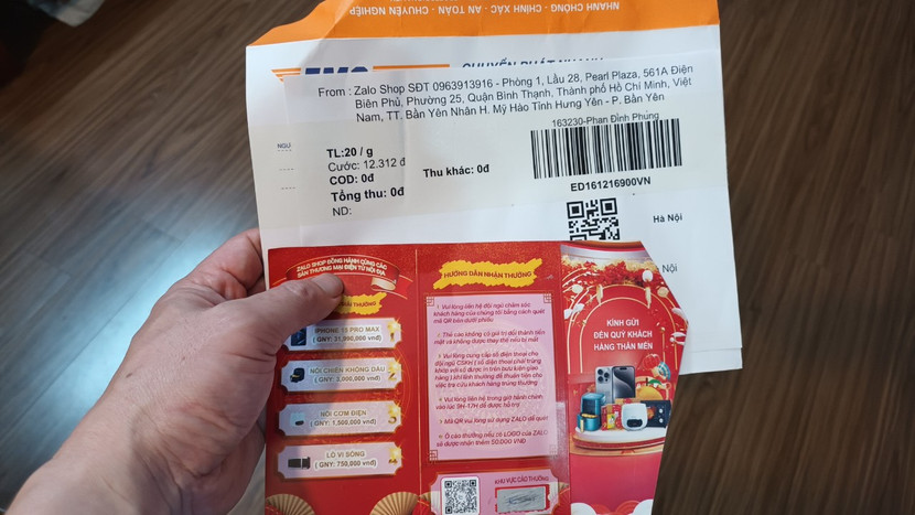 Bưu phẩm anh N.P.H nhận được