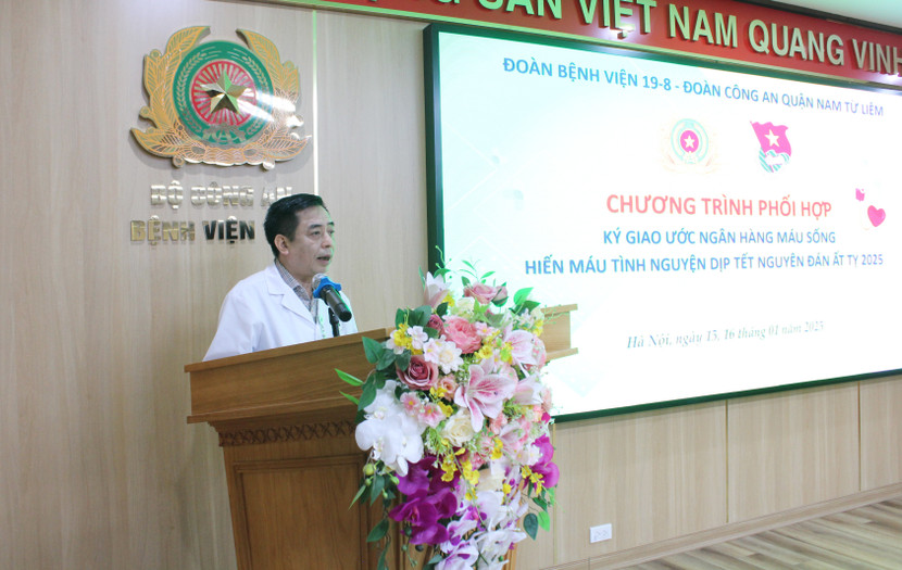 Đại tá Nguyễn Văn Hiển, Phó Bí thư Đảng ủy, Phó Giám đốc Bệnh viện 19-8 chia sẻ về giá trị của máu trong điều trị y tế