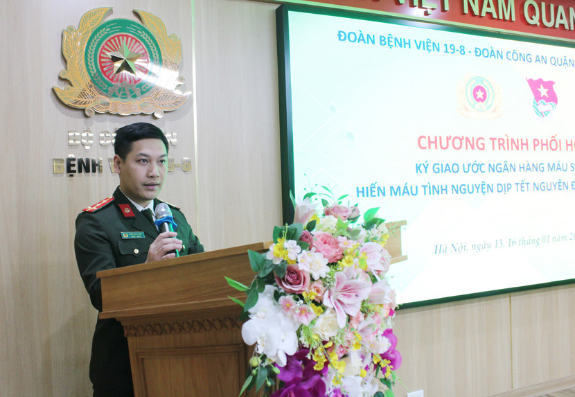 Đại uý Trần Hoài Nam, Bí thư Đoàn Thanh niên Bệnh viện 19-8 chia sẻ về ý nghĩa của "ngân hàng máu sống"