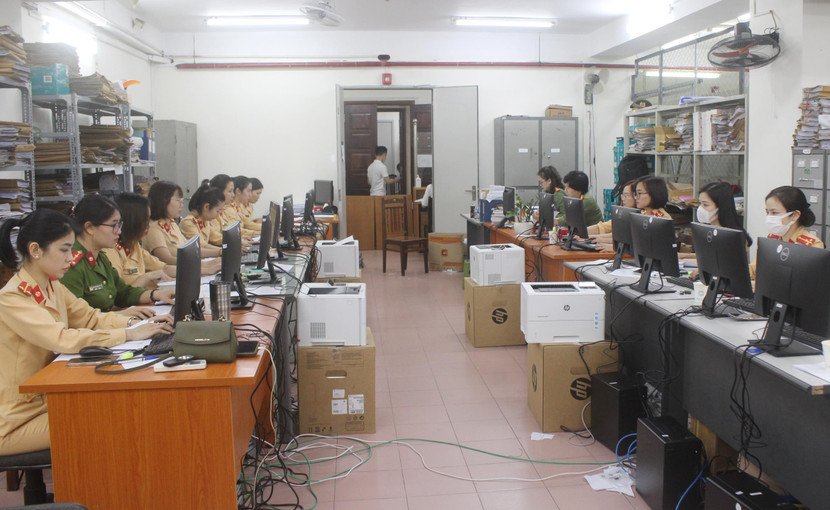 Để đảm bảo tiến độ, Phòng Hồ sơ đã đề xuất 110 CBCS tăng cường cho đơn vị