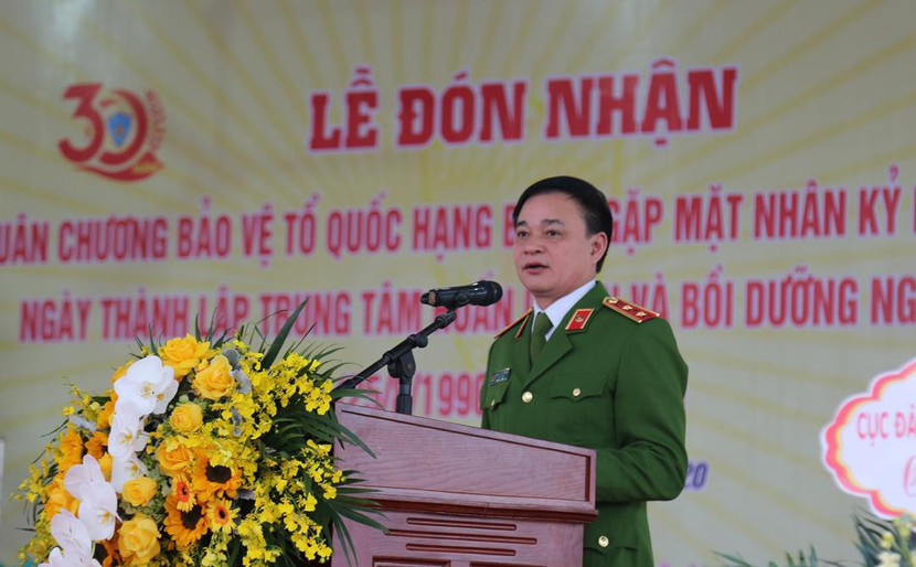 Trung tướng Phạm Quốc Cương, Tư lệnh Bộ tư lệnh Cảnh sát cơ động phát biểu giao nhiệm vụ cho Trung tâm huấn luyện và bồi dưỡng nghiệp vụ