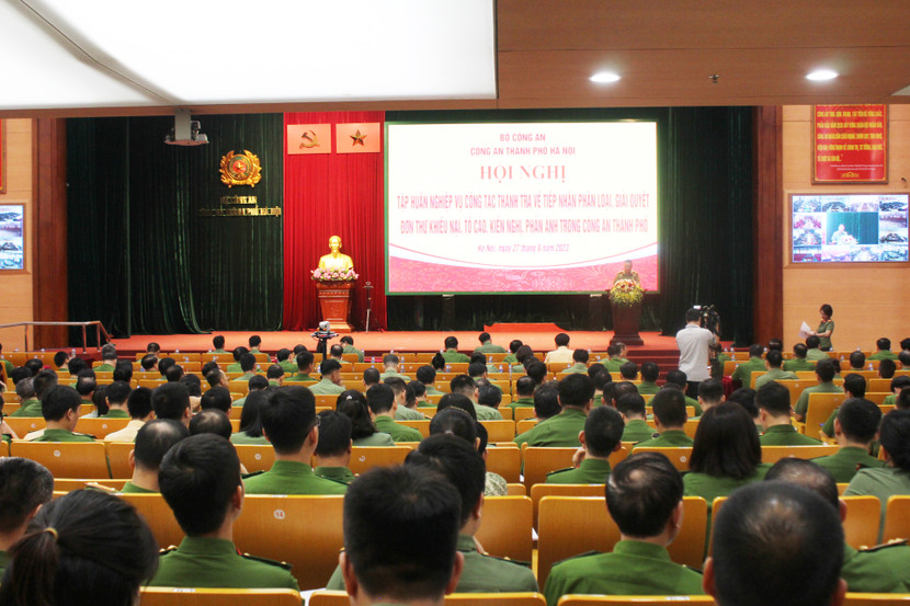 Toàn cảnh hội nghị