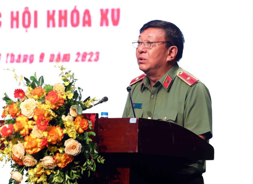 Thiếu tướng Đỗ Triệu Phong, Cục trưởng Cục Truyền thông CAND phát biểu tại Tọa đàm Thiếu tướng Đỗ Triệu Phong, Cục trưởng Cục Truyền thông CAND phát biểu tại Tọa đàm