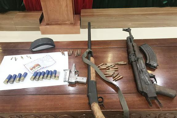 Số vũ khí Phạm Văn Ngọc giao nộp Số vũ khí Phạm Văn Ngọc giao nộp