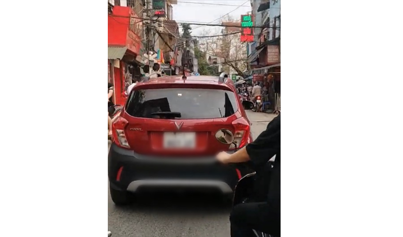 Hình ảnh chiếc xe vi phạm