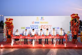 Sôi động ngày ra mắt chợ đêm VUI-Fest Cát Bà và nhà hàng Sun Bavaria Cat Ba