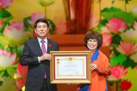 Tập đoàn TH được phong tặng danh hiệu Anh hùng Lao động tại Đại hội Thi đua yêu nước toàn quốc lần thứ XI