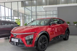 Ưu đãi chỉ còn tính bằng giờ để tiết kiệm tới 200 triệu đồng khi 'chốt đơn' VinFast VF 7 