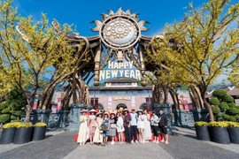 Khách miền Trung – Tây Nguyên đến Ba Na Hills tăng hơn 60%