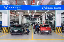 Hơn 400 xưởng dịch vụ, 150.000 cổng sạc, chủ xe VinFast nhận định 'xe điện đã tiện hơn xe xăng'