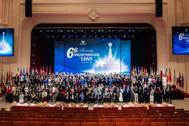 VinUni tăng tốc thu hút nhân tài - chuyển dịch lên mô hình đại học nghiên cứu