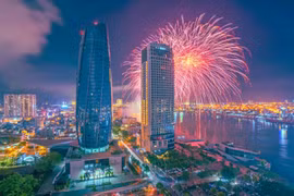Điểm danh những khu nghỉ dưỡng 5 sao tại Đà Nẵng cho mùa Lễ hội pháo hoa quốc tế Đà Nẵng DIFF 2026