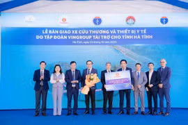 Vingroup hỗ trợ Hà Tĩnh chuẩn hóa cấp cứu ngoại viện từ phương tiện đến con người