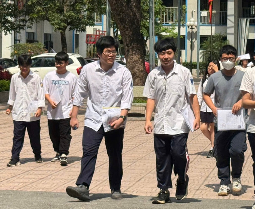 Môn Toán khó có "mưa" điểm 10 Môn Toán khó có "mưa" điểm 10