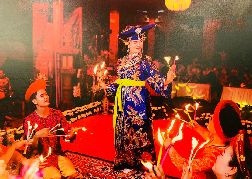 Tín ngưỡng thờ Mẫu Tam phủ- Di sản Phi vật thể đại diện của nhân loại (ảnh: Trịnh Văn Bô)