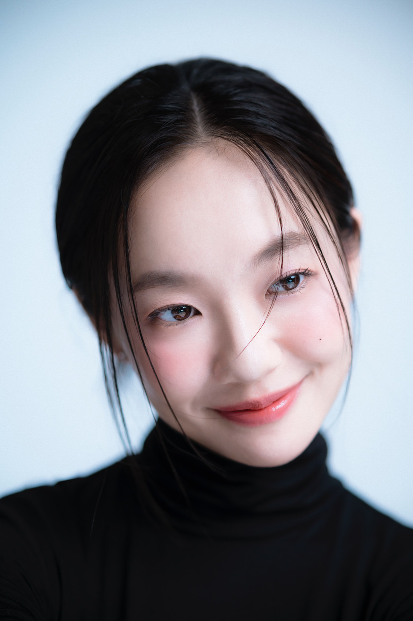 Hoàng Hà, nữ diễn viên với ngoại hình gây thương nhớ đang dần trở thành gương mặt được săn đón ở cả hai mảng phim truyền hình và điện ảnh Hoàng Hà, nữ diễn viên với ngoại hình gây thương nhớ đang dần trở thành gương mặt được săn đón ở cả hai mảng phim truyền hình và điện ảnh