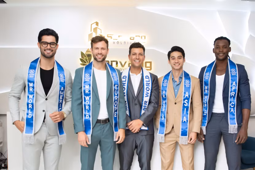 Top 5 gồm Mr World 2024 Danny Mejía Romero, Á vương 1 Tuấn Ngọc, Á vương 2 Antonio Company, Á vương 3 Salvatore Crisball và Mr World Americas Juan Alberto Garcia. Top 5 gồm Mr World 2024 Danny Mejía Romero, Á vương 1 Tuấn Ngọc, Á vương 2 Antonio Company, Á vương 3 Salvatore Crisball và Mr World Americas Juan Alberto Garcia.