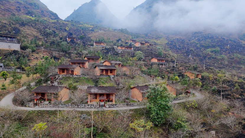 H'Mong Village một trong những khu nghỉ dưỡng có kiến trúc thân thiện với thiên nhiên và môi trường được du khách đặc biệt yêu thích (ảnh: H'Mong Village)