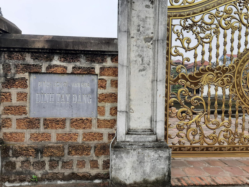 Ảnh Nguyễn Đức Bình- Đình Làng Việt