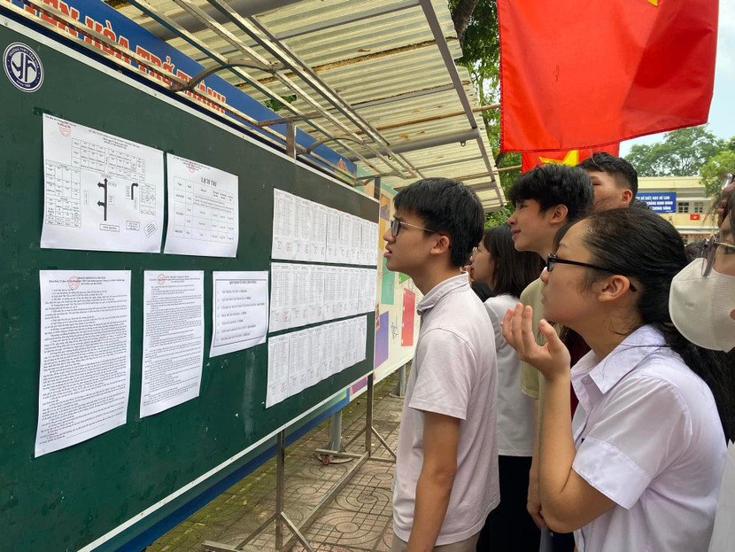 Năm nay Hà Nội tăng chỉ tiêu vào lớp 10 công lập với hơn 78.000 học sinh