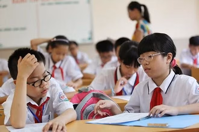 Năm 2020, Hà Nội có hơn 3.000 học sinh đăng ký dự tuyển vào các trường thí điểm chương trình song bằng