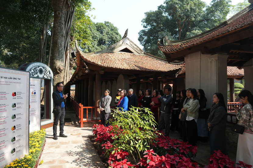 Trưng bày khai thác giá trị nội dung và nghệ thuật của toàn bộ 82 bia Đề danh Tiến sĩ tại Văn Miếu - Quốc Tử Giám theo 4 chủ đề chính: Chiêu mộ hiền tài: giới thiệu một số nét chính về giáo dục khoa cử Nho học của nước ta (ảnh: Huy Phạm)