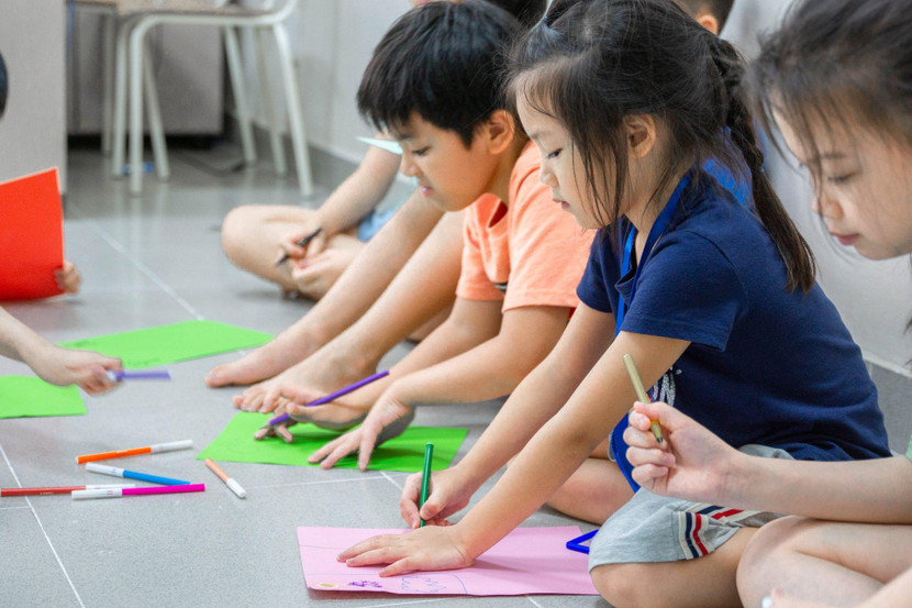 Nhiều phụ huynh chưa chú trọng rèn luyện kỹ năng mềm cho con mà chỉ tập trung vào học văn hóa