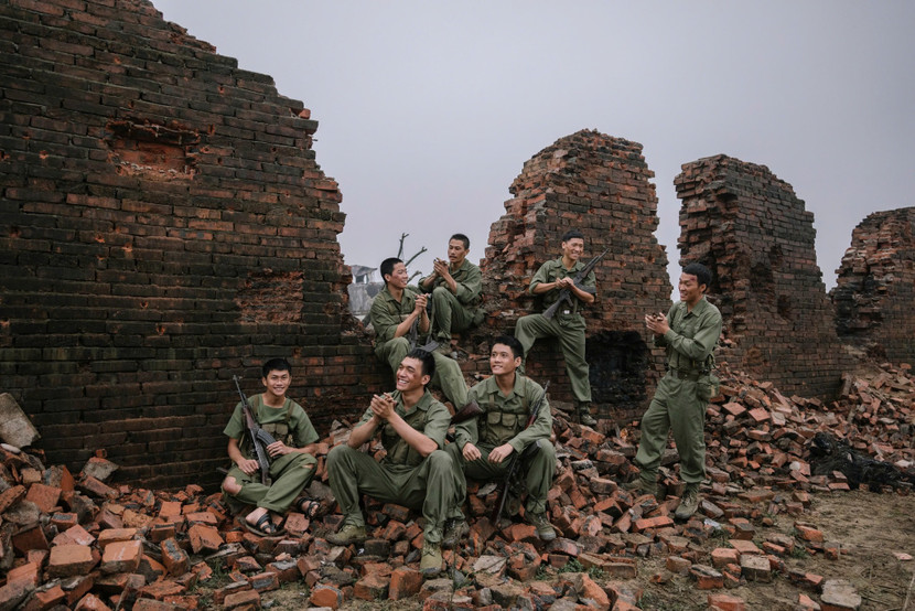 Tiểu đội 1 của phim &quot;&quot;Mưa đỏ&quot;