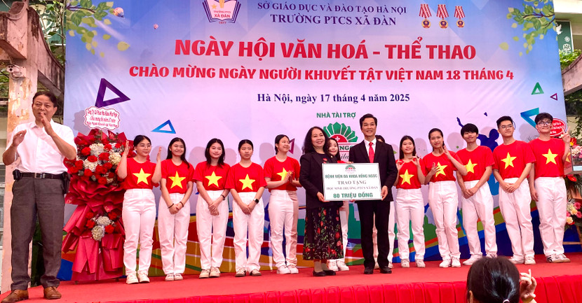 Nhà trường luôn nhận được sự quan tâm hỗ trợ của nhiều tổ chức, cá nhân Nhà trường luôn nhận được sự quan tâm hỗ trợ của nhiều tổ chức, cá nhân
