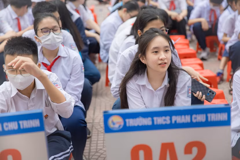 Hơn 2,3 triệu học sinh Hà Nội bế giảng năm học 2023-2024 Hơn 2,3 triệu học sinh Hà Nội bế giảng năm học 2023-2024