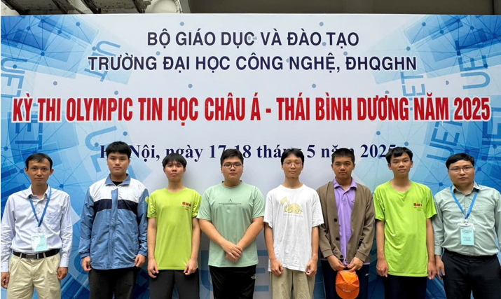 Đội tuyển Olympic Tin học của Việt Nam giành vị trí thứ 5 toàn đoàn