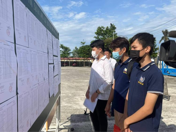 Trường học phản ánh nhiều sai sót trong đăng ký nguyện vọng xét tuyển sớm