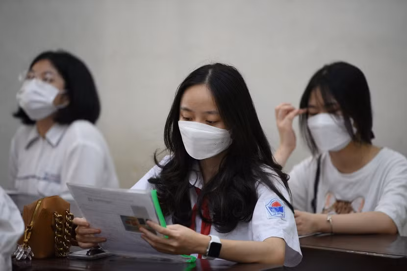 Dự kiến lịch thi vào lớp 10 chuyên năm học 2023-2024 sẽ vào tháng 6/2023 theo lịch thi chung toàn thành phố của Sở GD-ĐT Hà Nội. Dự kiến lịch thi vào lớp 10 chuyên năm học 2023-2024 sẽ vào tháng 6/2023 theo lịch thi chung toàn thành phố của Sở GD-ĐT Hà Nội.