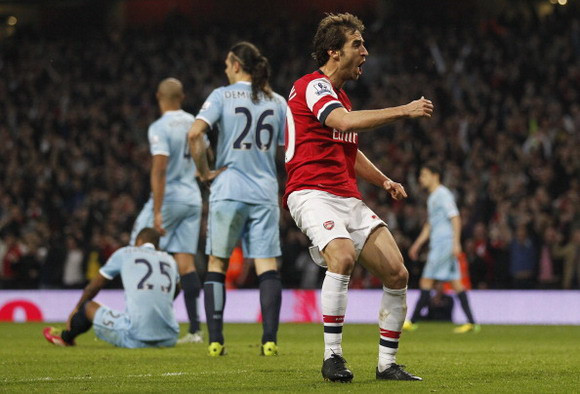 HLV Wenger hài lòng khi Arsenal trở lại sau “cơn ác mộng” ảnh 1