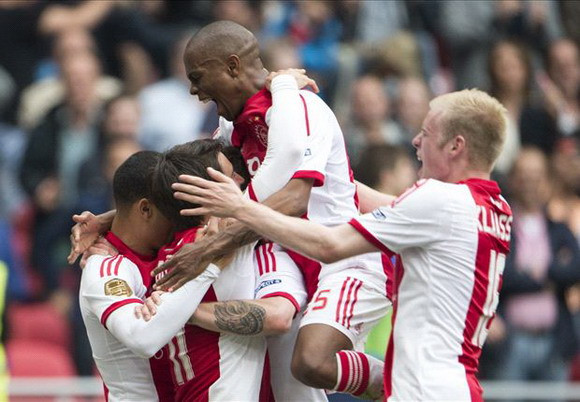 Khoảnh khắc khóc - cười của bóng đá thế giới tuần qua ảnh 1