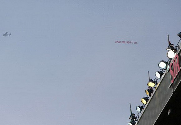 Khoảnh khắc khóc - cười của bóng đá thế giới tuần qua ảnh 3