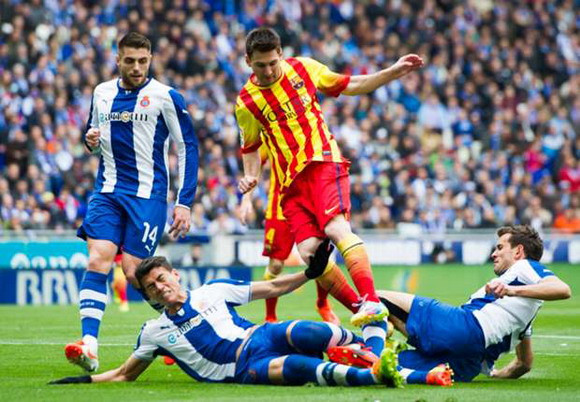 Khoảnh khắc khóc - cười của bóng đá thế giới tuần qua ảnh 8