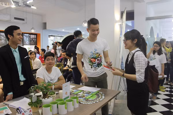 Sinh viên học sinh luôn hào hứng với những ý tưởng khởi nghiệp