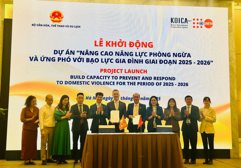 Ký kết thỏa thuận hợp tác giữa Bộ VHTTDL và UNFPA