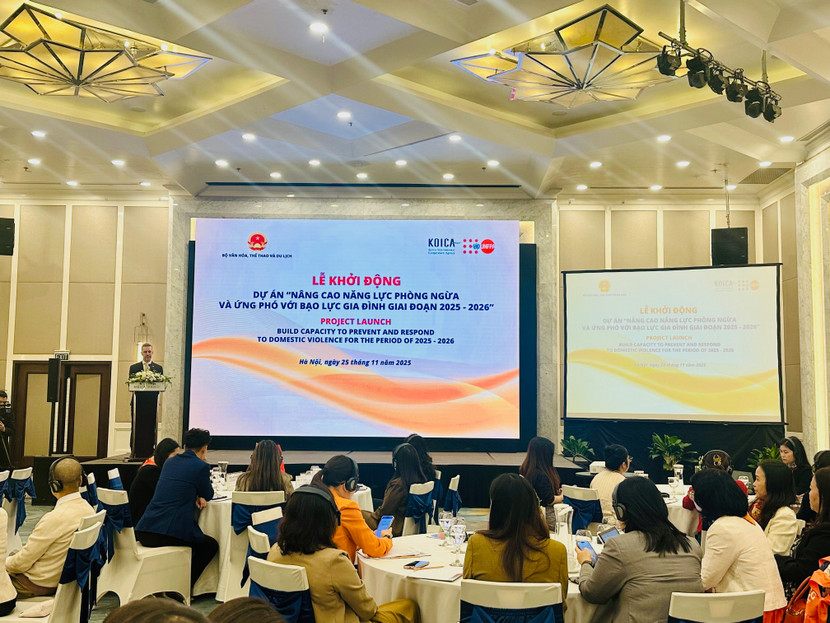 Bộ VHTTDL phối hợp với Quỹ Dân số Liên Hợp Quốc (UNFPA) tại Việt Nam, với sự hỗ trợ tài chính của Cơ quan Hợp tác Quốc tế Hàn Quốc (KOICA) đã chính thức khởi động dự án kéo dài hai năm mang tên “Nâng cao năng lực phòng ngừa và ứng phó với bạo lực gia đình giai đoạn 2025-2026”