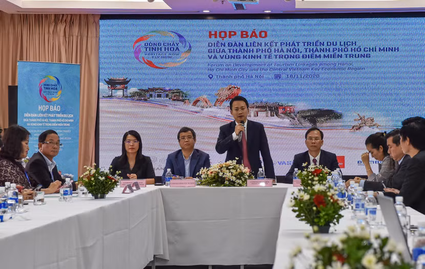 Ông Trần Trung Hiếu- Phó Giám đốc Sở Du lịch Hà Nội cho biết, trong bối cảnh ngành du lịch đang bị ảnh hưởng nặng nề do đại dịch Ccovid-19, việc liên kết hợp tác phát triển du lịch là điều càng cấp thiết